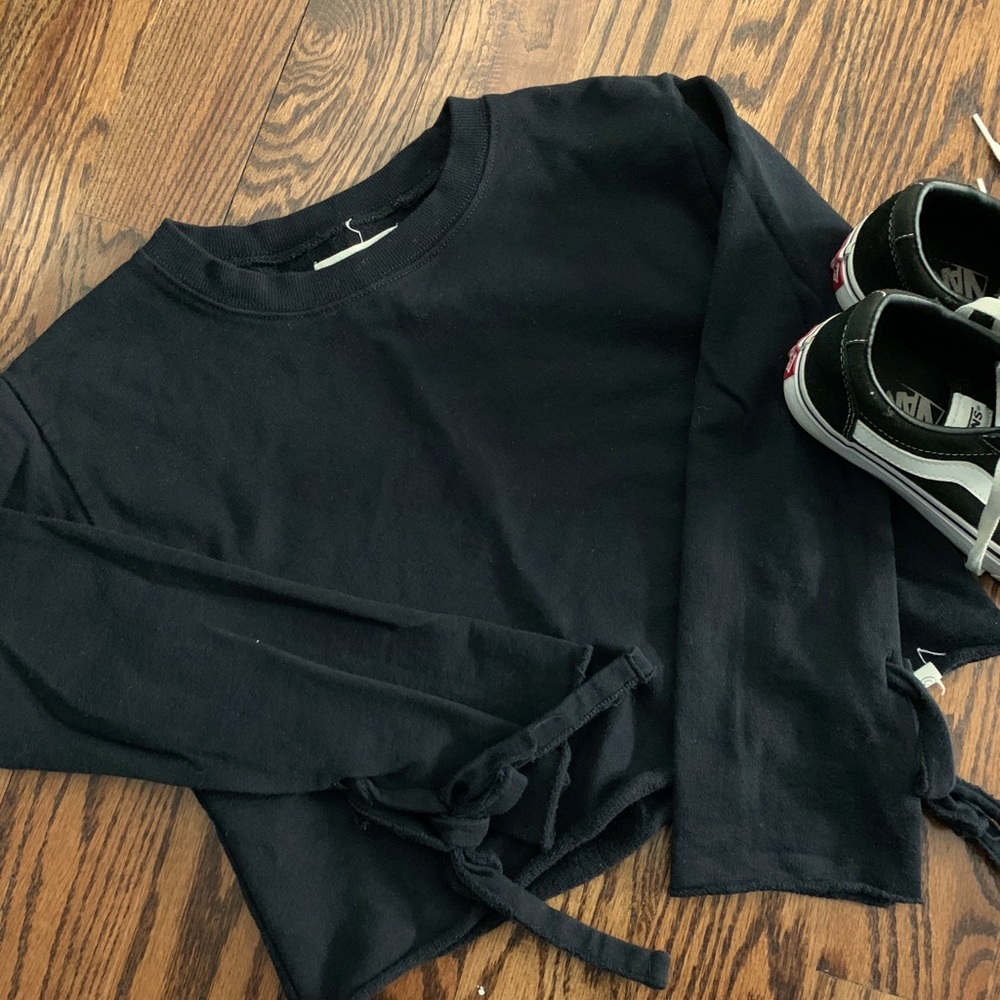 Treasure & Bond Crop Sweatshirt